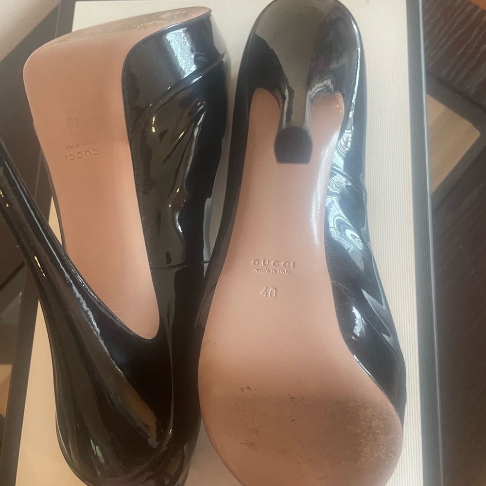 Gucci Patent Leather Peep Toe Stilletos IT 40/US10 - Picture 5 of 5